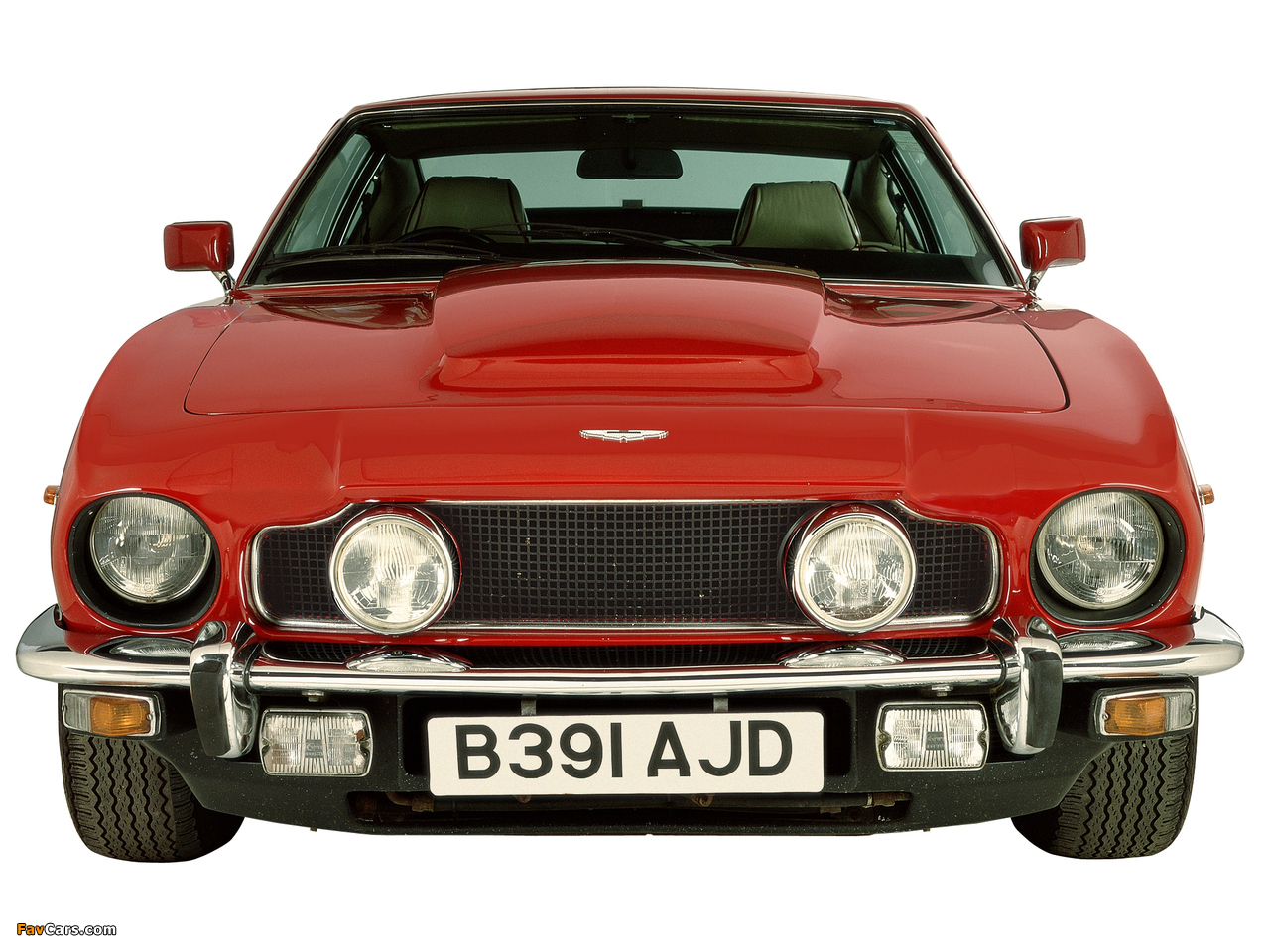 Aston Martin V8 Saloon (1972–1989) photos (1280 x 960)