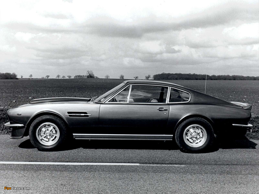 Aston Martin V8 Vantage (1977–1989) photos (1024 x 768)