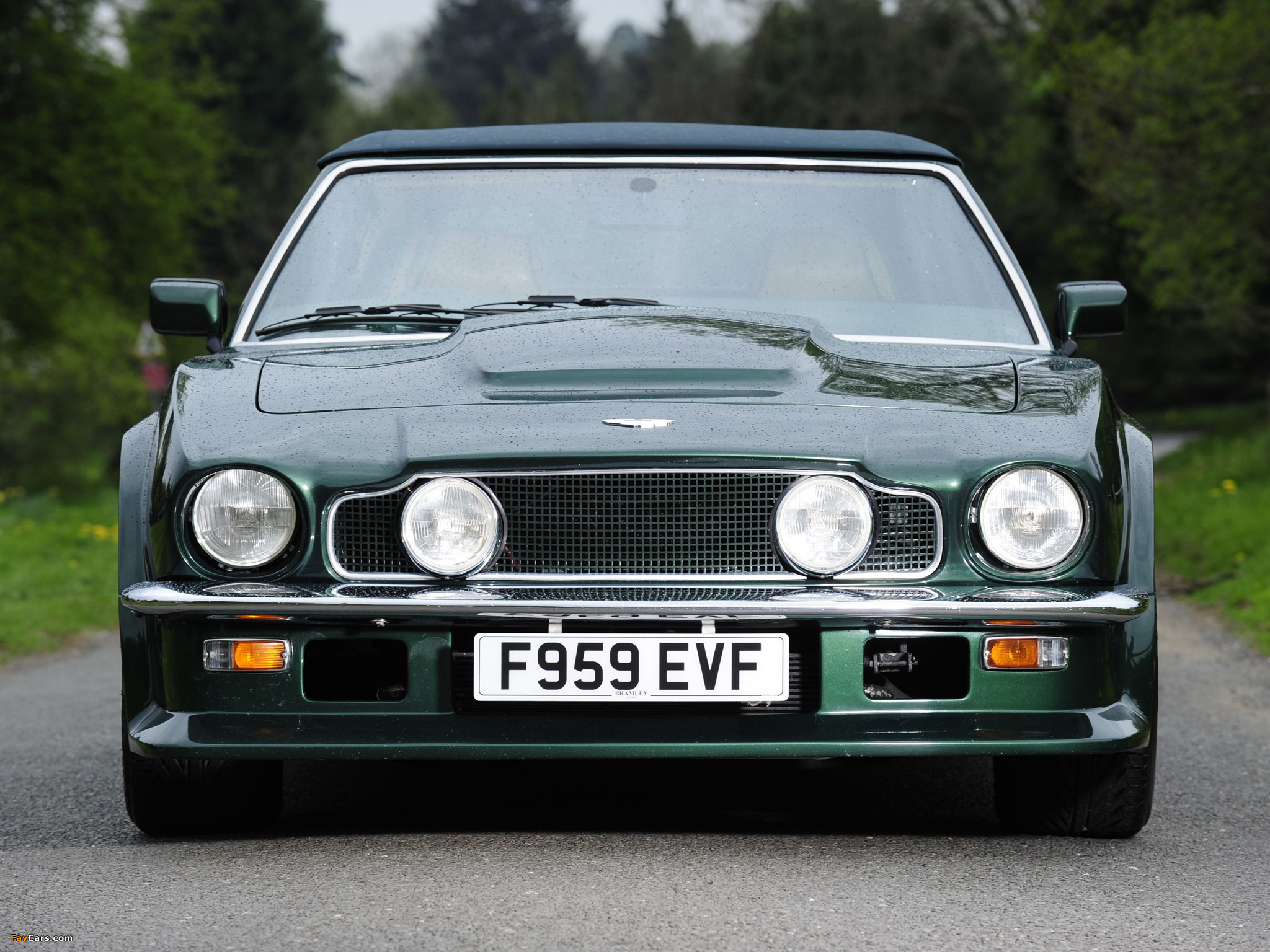 Aston Martin V8 Vantage Volante UK-spec (1984–1989) wallpapers (2048 x 1536)