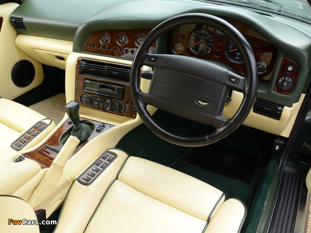 Aston Martin V8 Vantage UK-spec (1993–1999) photos (640 x 480)