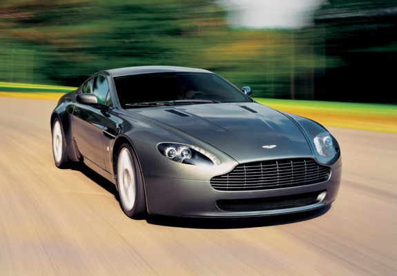 Aston Martin V8 Vantage (2005–2008) pictures