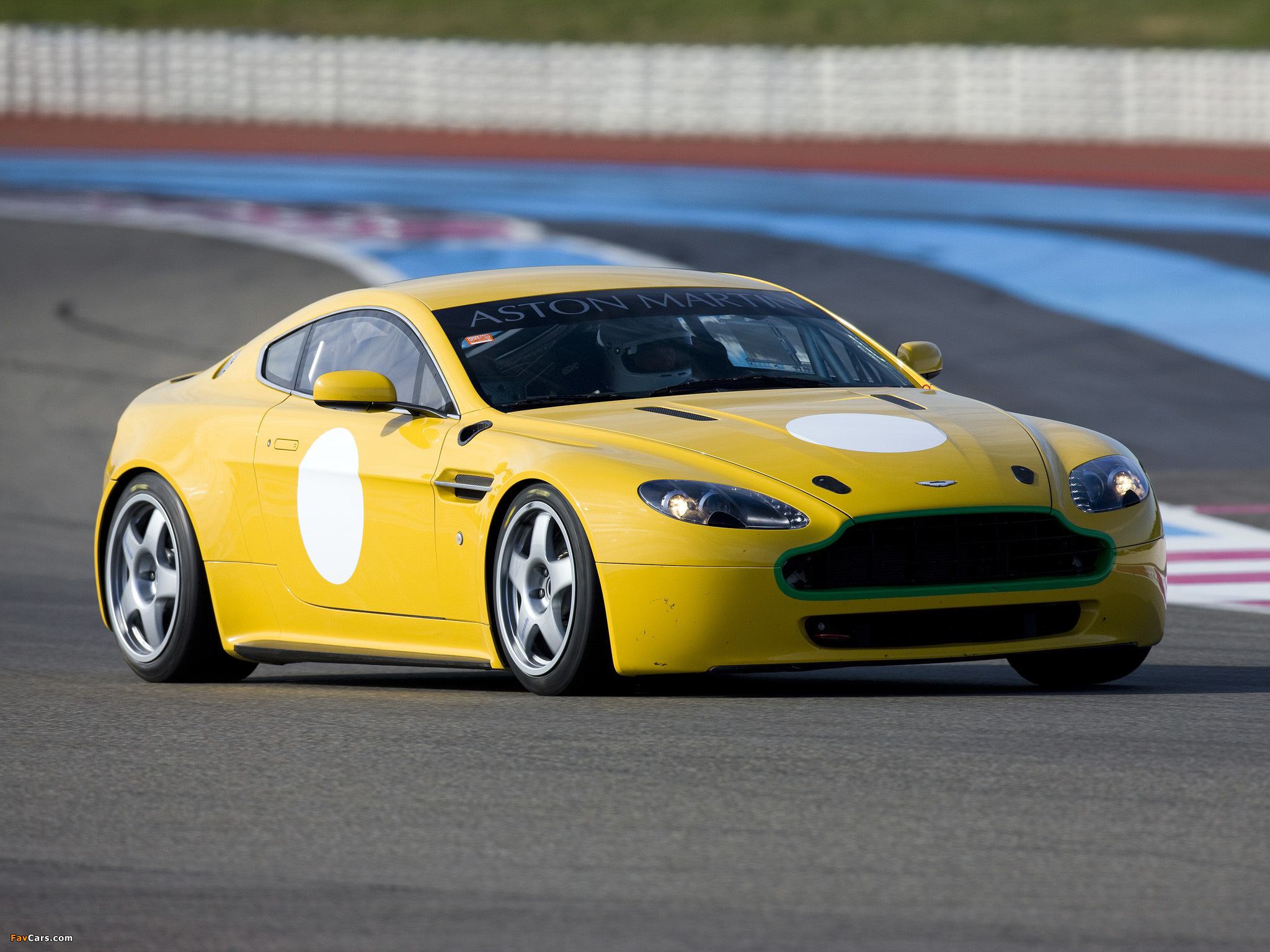 Aston Martin V8 Vantage N24 (2007–2008) photos (2048 x 1536)