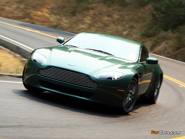 Aston Martin V8 Vantage US-spec (2008–2012) images (640 x 480)