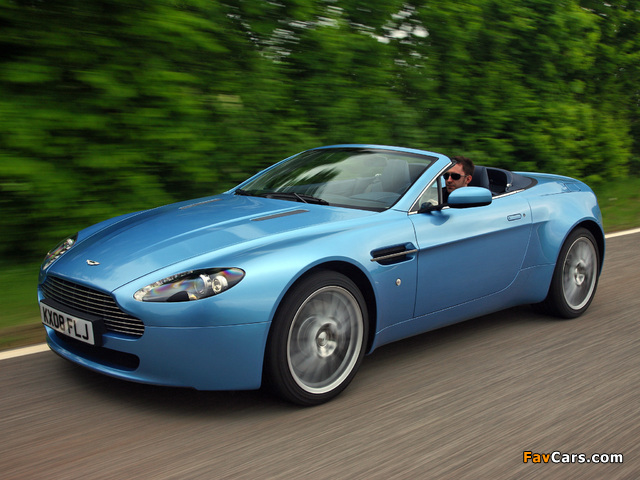 Aston Martin V8 Vantage Roadster (2008–2012) pictures (640 x 480)