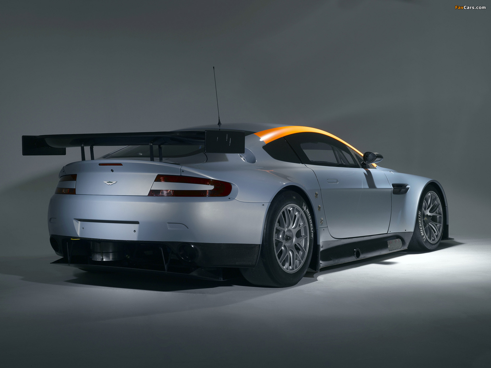 Aston Martin V8 Vantage GT (2008) wallpapers (1600 x 1200)