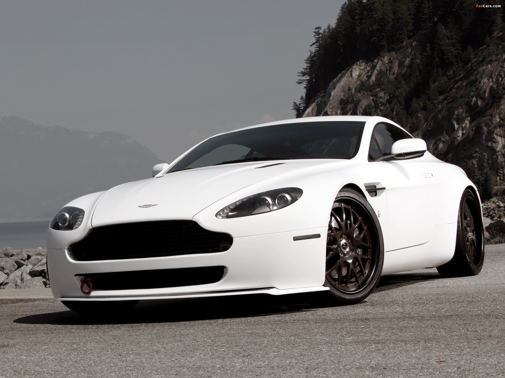 MW Design Aston Martin V8 Vantage (2009) photos (2048 x 1536)