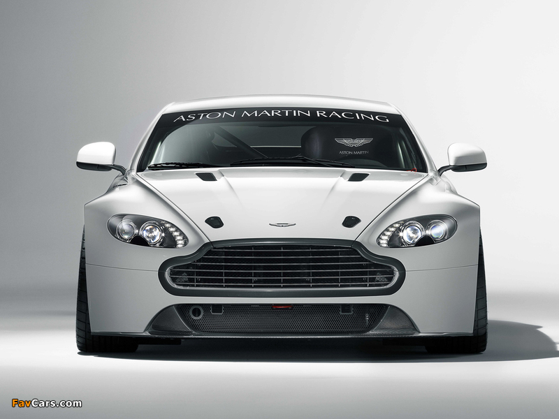 Aston Martin V8 Vantage GT4 (2010) photos (800 x 600)