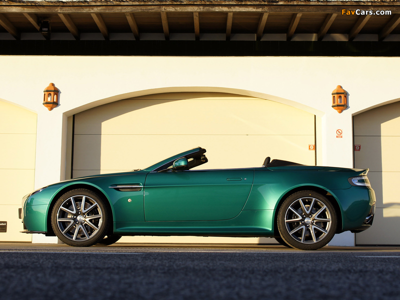 Aston Martin V8 Vantage S Roadster UK-spec (2011) images (800 x 600)