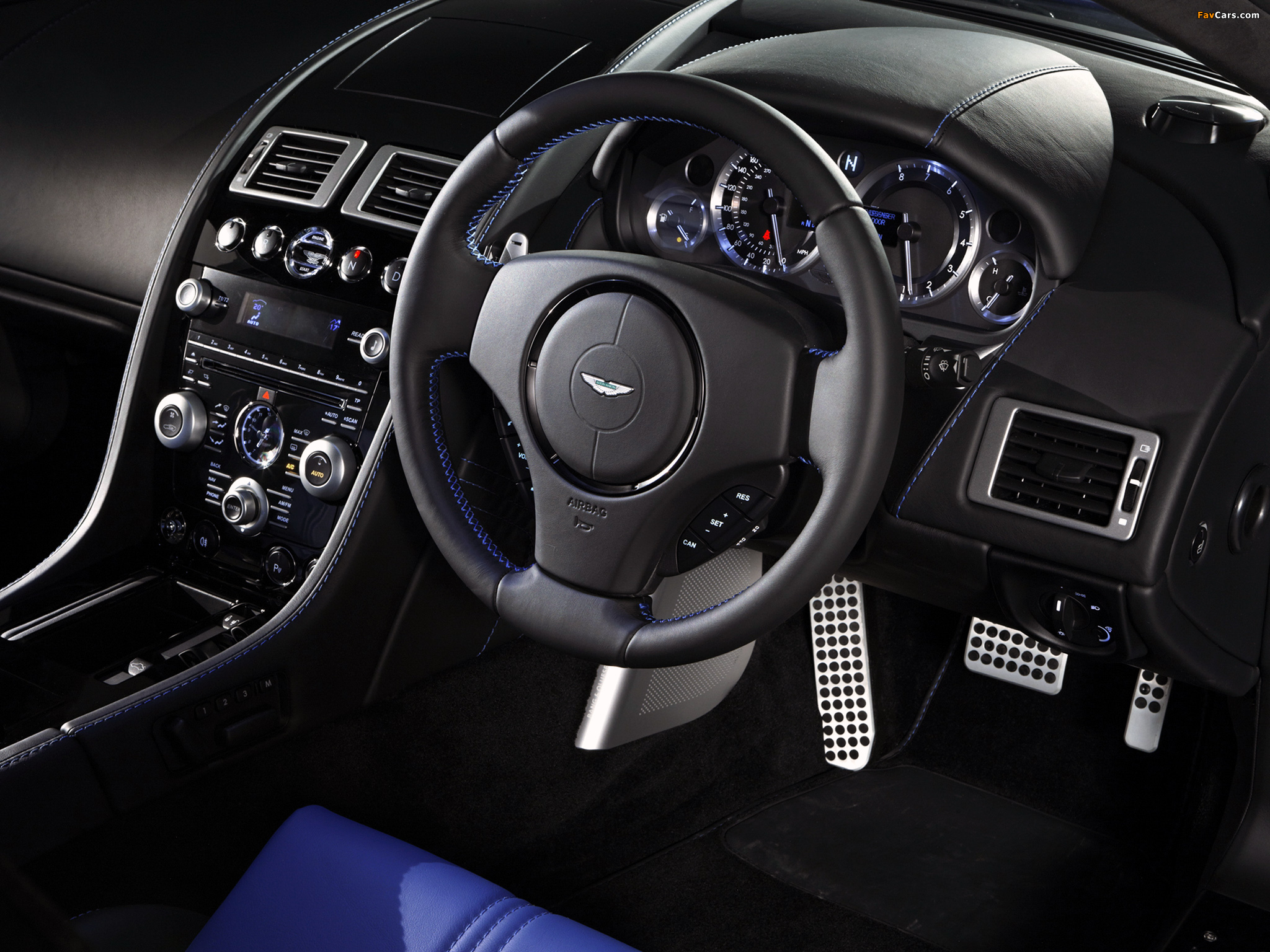 Aston Martin V8 Vantage S UK-spec (2011) images (2048 x 1536)