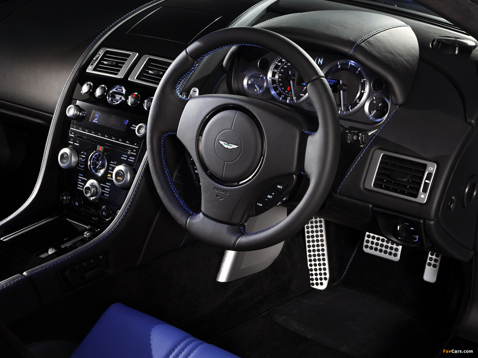 Aston Martin V8 Vantage S UK-spec (2011) images (1600 x 1200)