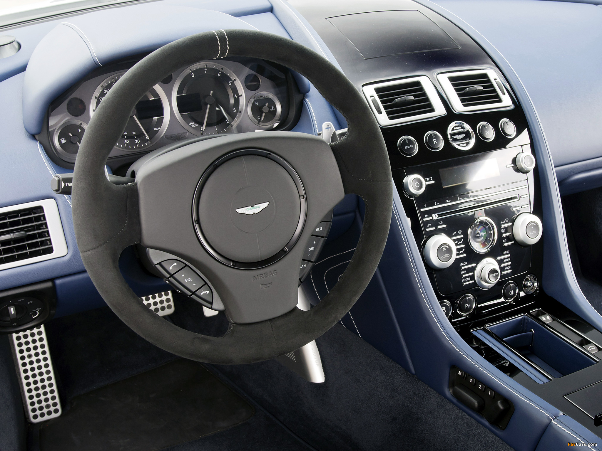 Aston Martin V8 Vantage S (2011) pictures (2048 x 1536)