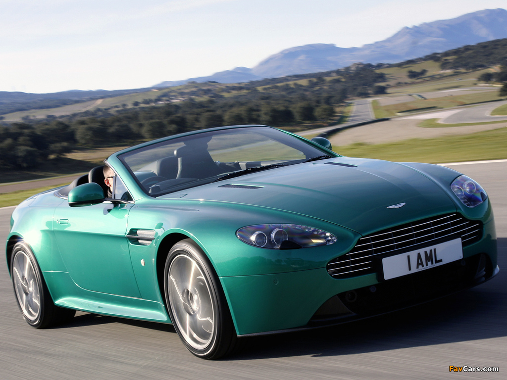 Aston Martin V8 Vantage S Roadster UK-spec (2011) pictures (1024 x 768)