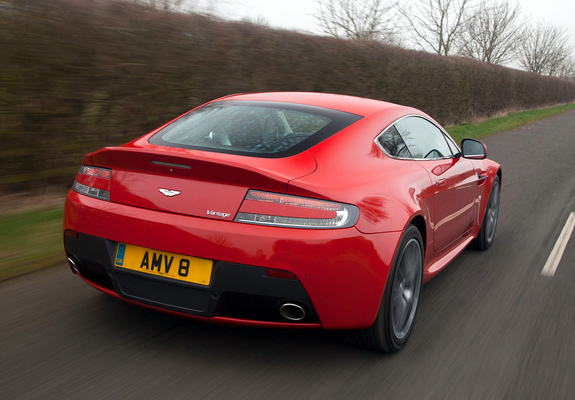 Aston Martin V8 Vantage UK-spec (2012) images