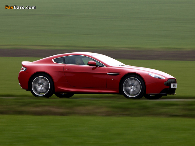Aston Martin V8 Vantage UK-spec (2012) photos (640 x 480)