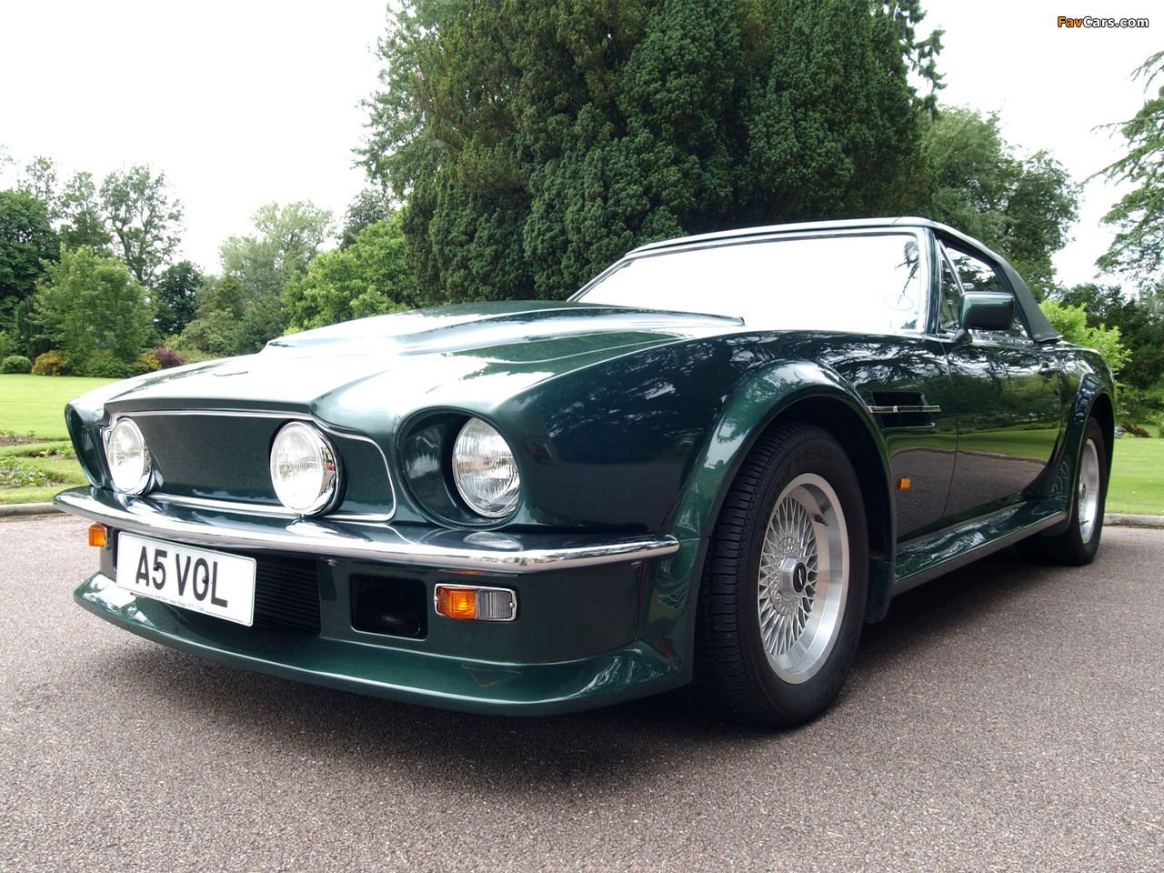 Aston Martin V8 Vantage Volante UK-spec (1984–1989) pictures (1280 x 960)