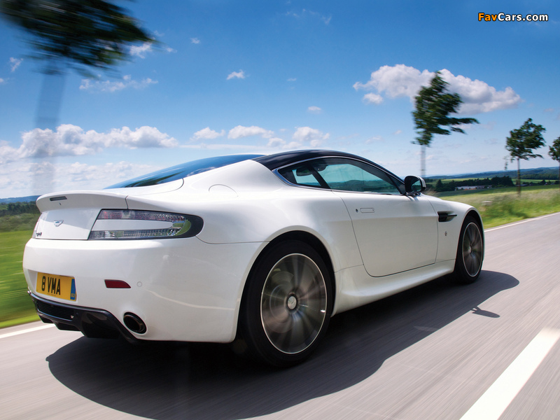 Images of Aston Martin V8 Vantage N420 (2010) (800 x 600)