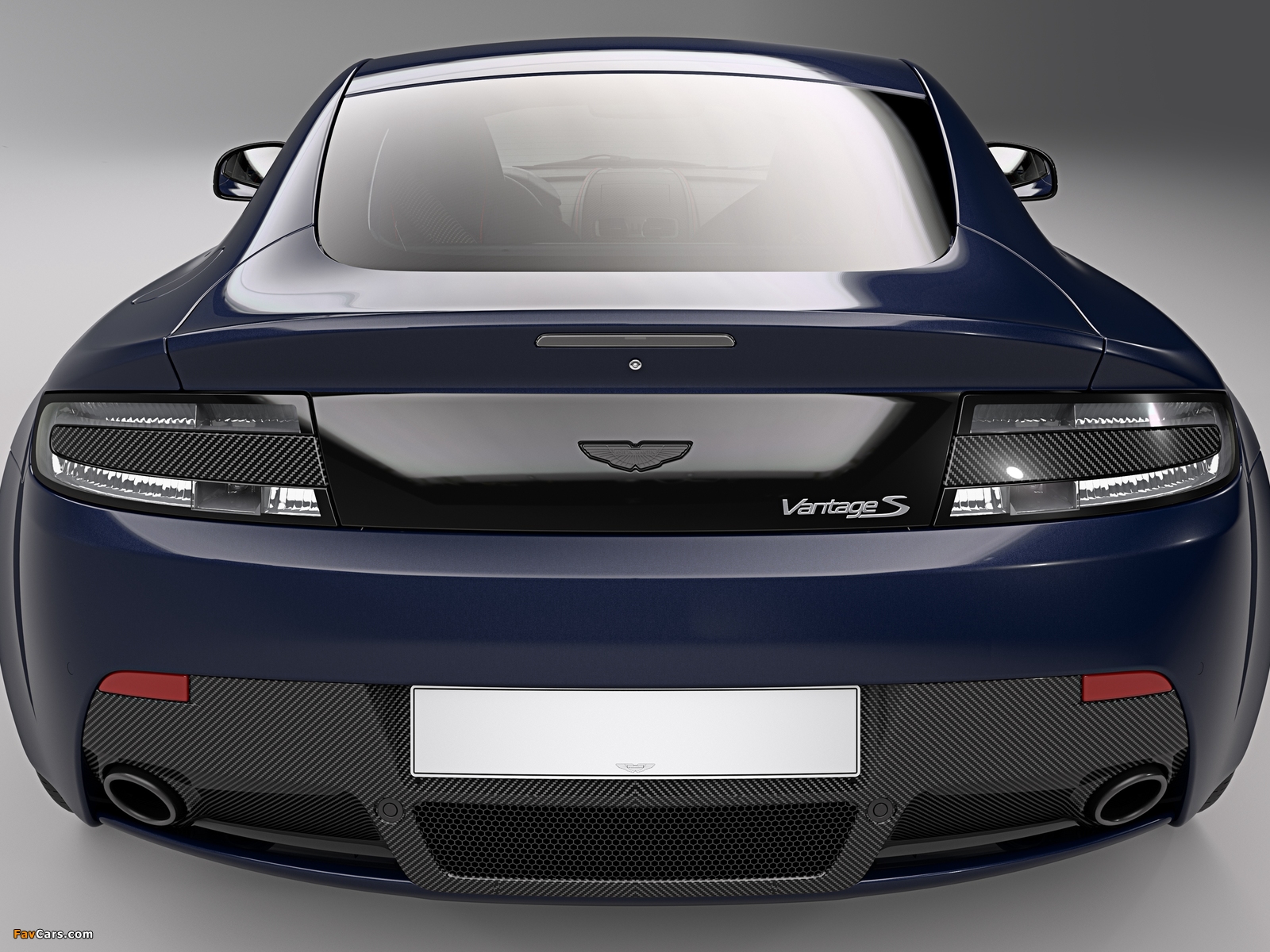 Images of Aston Martin V8 Vantage S 