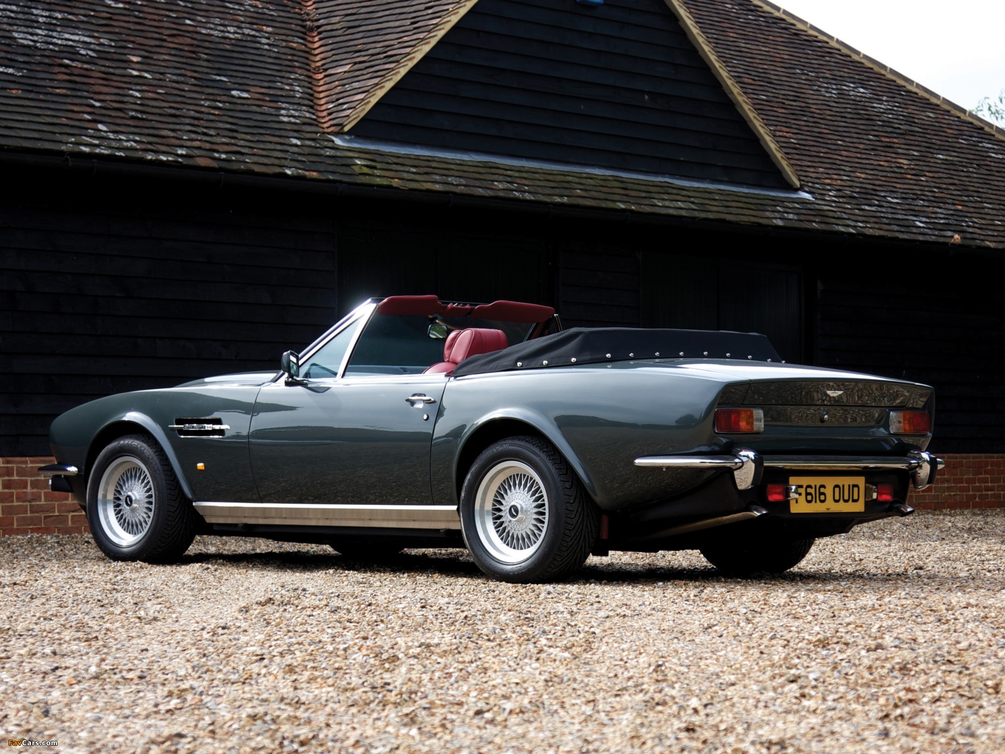 Images of Aston Martin V8 Vantage Volante Prince of Wales (1986–1989) (2048 x 1536)