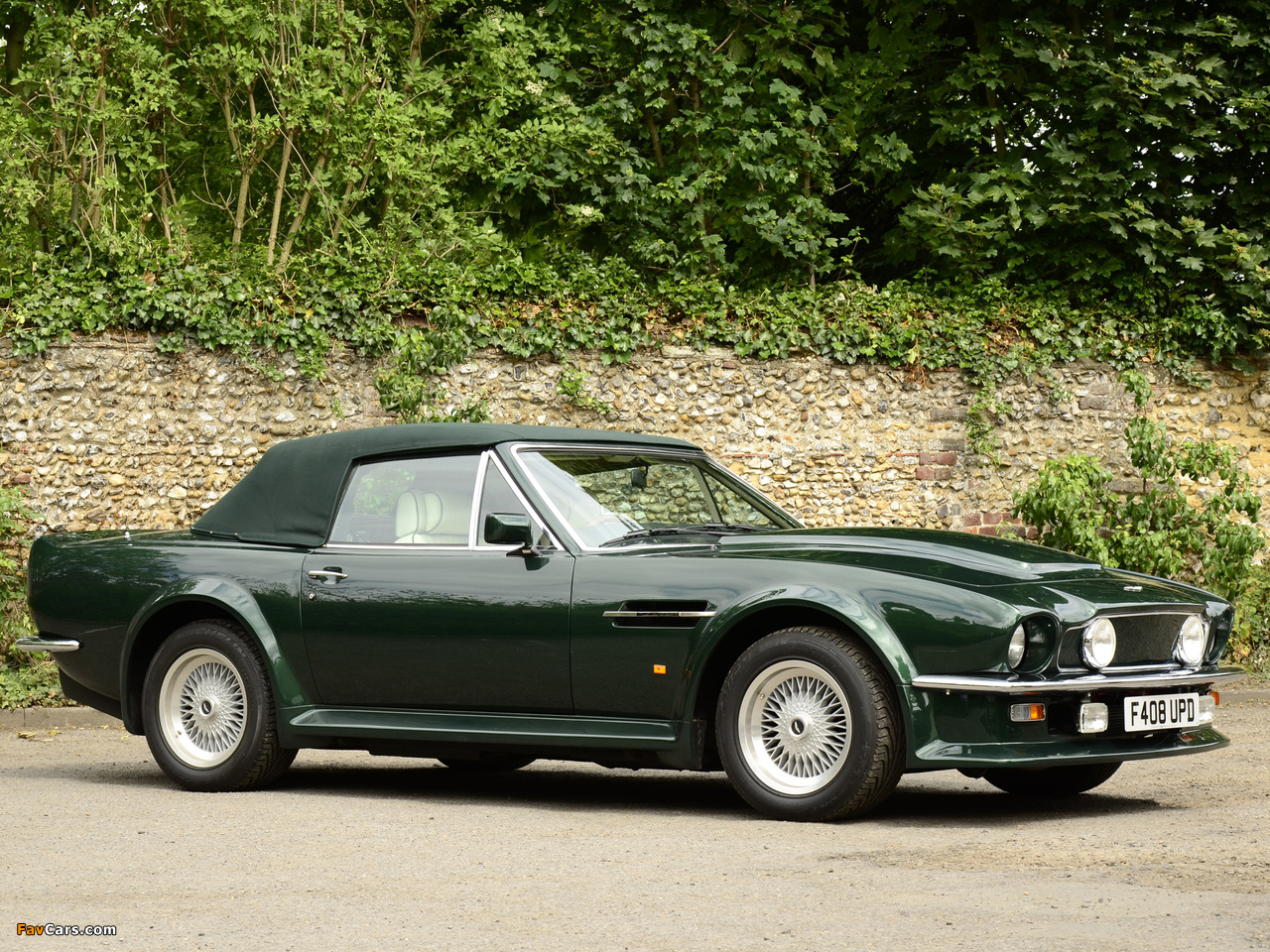 Photos of Aston Martin V8 Vantage Volante UK-spec (1984–1989) (1280 x 960)