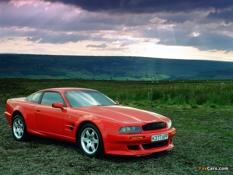 Photos of Aston Martin V8 Vantage UK-spec (1993–1999) (800 x 600)