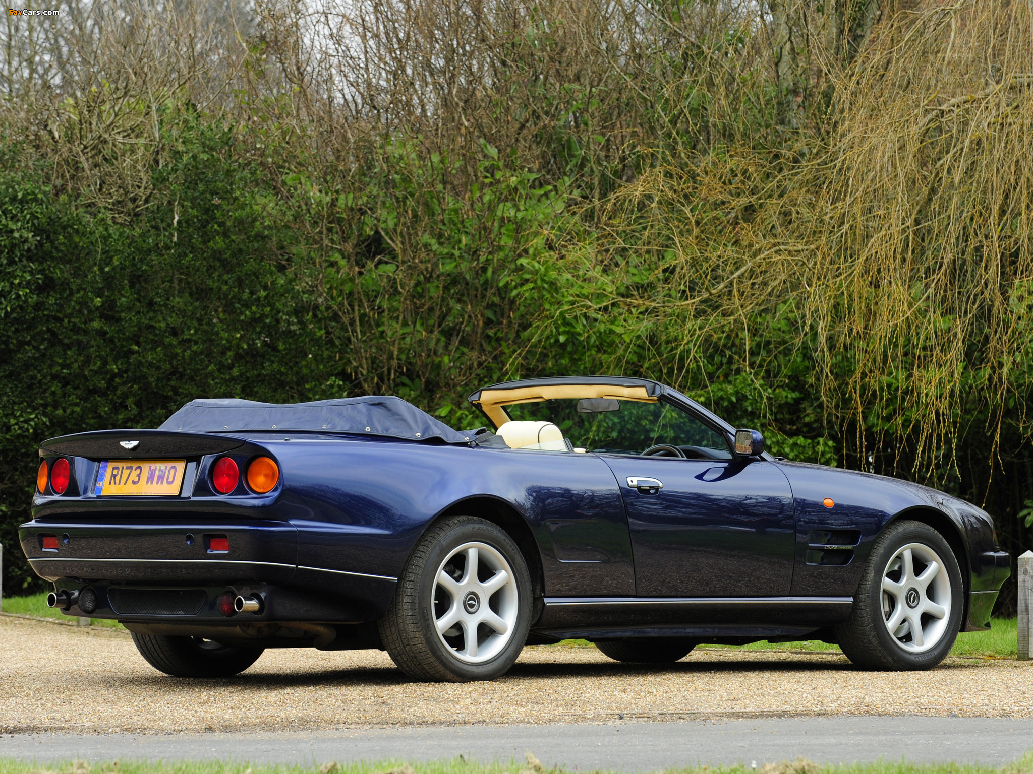 Photos of Aston Martin V8 Volante LWB (1997–2000) (2048 x 1536)