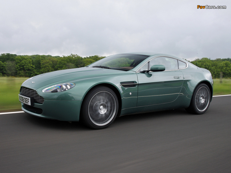 Photos of Aston Martin V8 Vantage (2008–2012) (800 x 600)