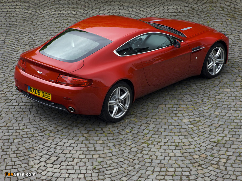 Photos of Aston Martin V8 Vantage (2008–2012) (800 x 600)