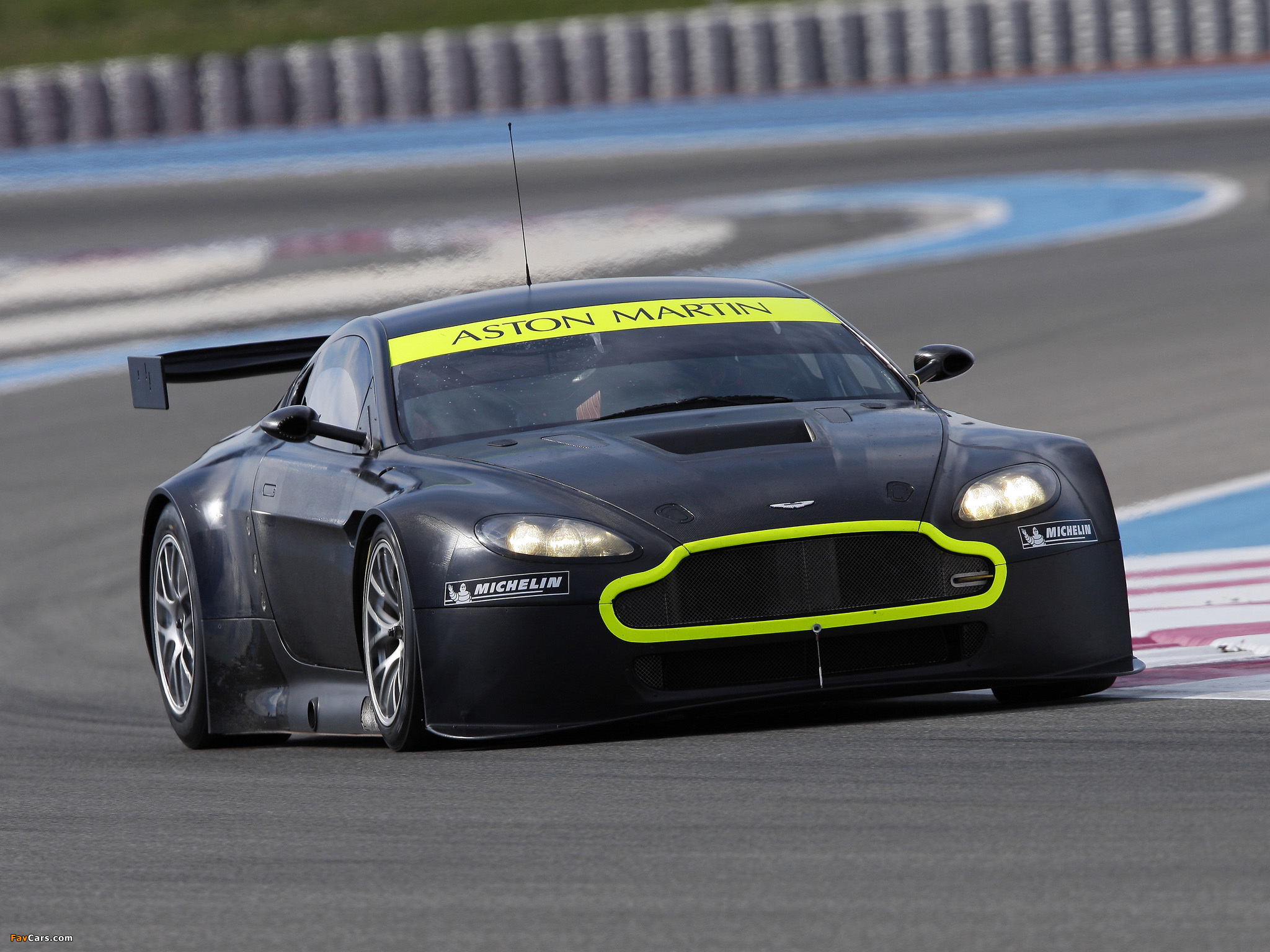 Photos of Aston Martin V8 Vantage GT (2008) (2048 x 1536)