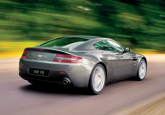 Pictures of Aston Martin V8 Vantage (2005–2008)