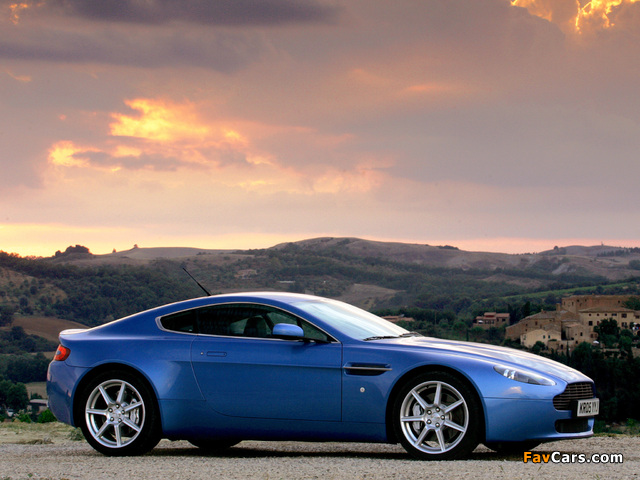 Pictures of Aston Martin V8 Vantage (2005–2008) (640 x 480)