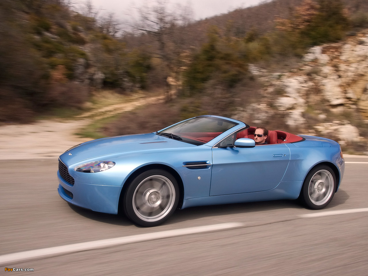 Pictures of Aston Martin V8 Vantage Roadster (2006–2008) (1280 x 960)