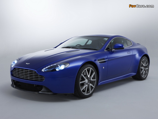 Pictures of Aston Martin V8 Vantage S UK-spec (2011) (640 x 480)