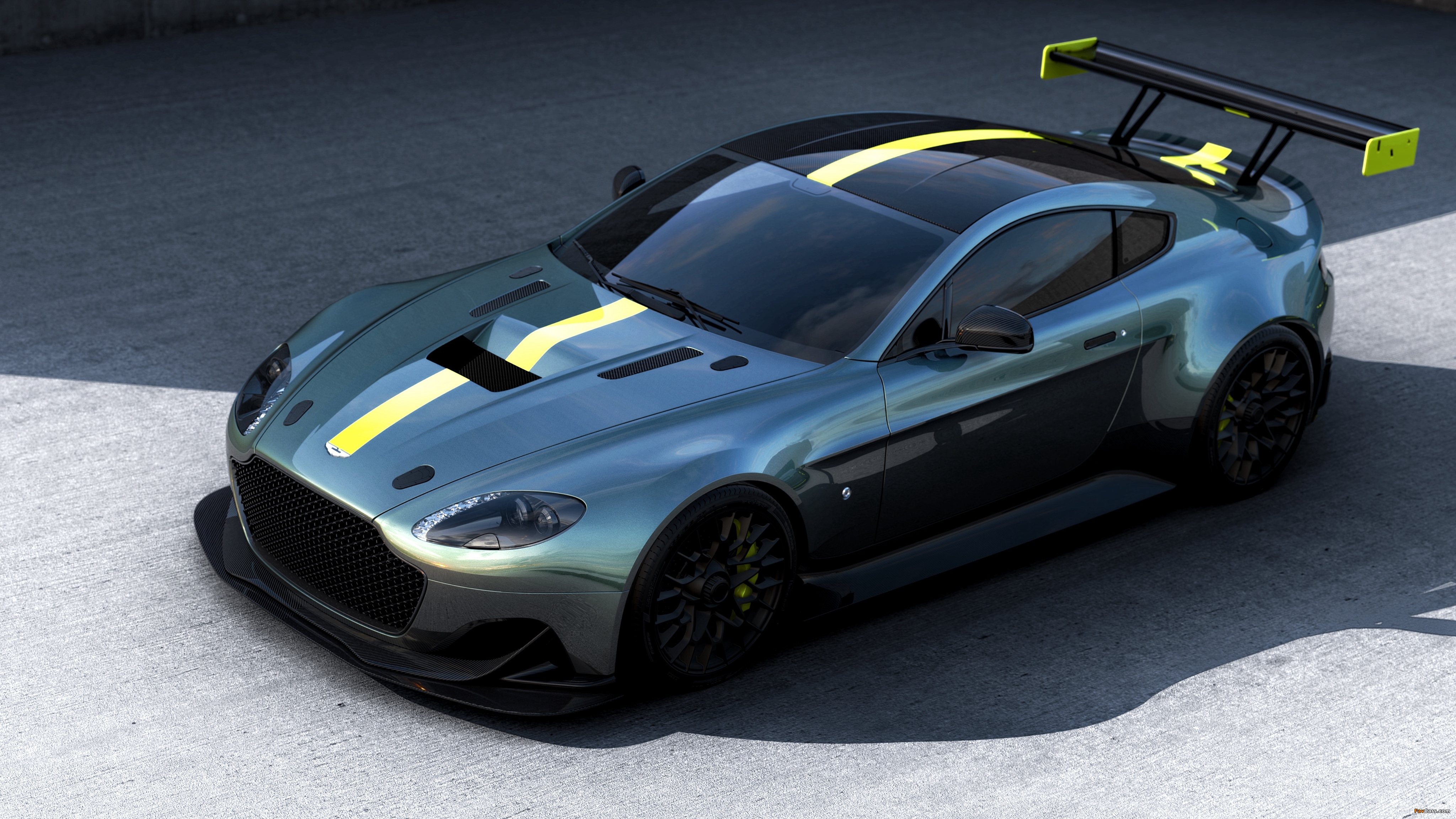 Pictures of Aston Martin Vantage AMR Pro 2017 (4096 x 2304)