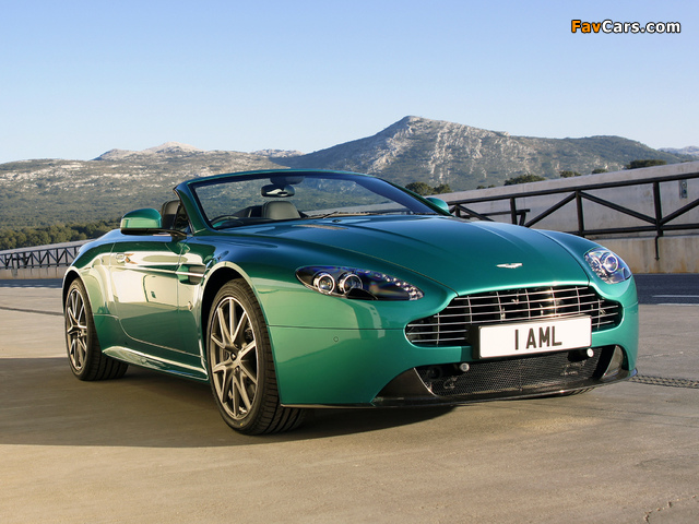 Pictures of Aston Martin V8 Vantage S Roadster UK-spec (2011) (640 x 480)