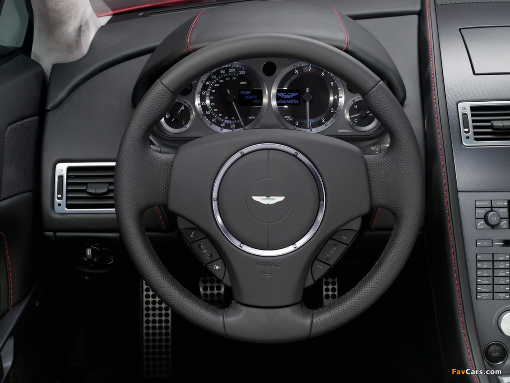 Aston Martin V8 Vantage Roadster (2006–2008) wallpapers (1024 x 768)