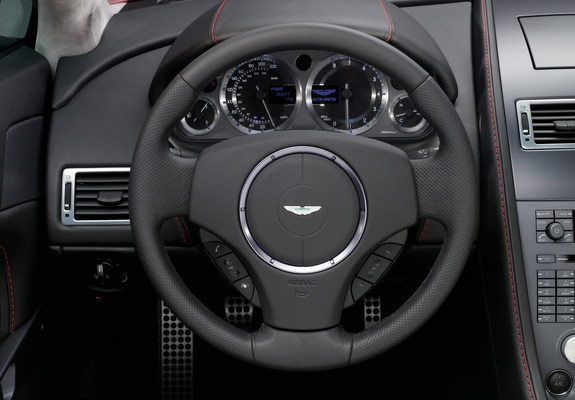 Aston Martin V8 Vantage Roadster (2006–2008) wallpapers