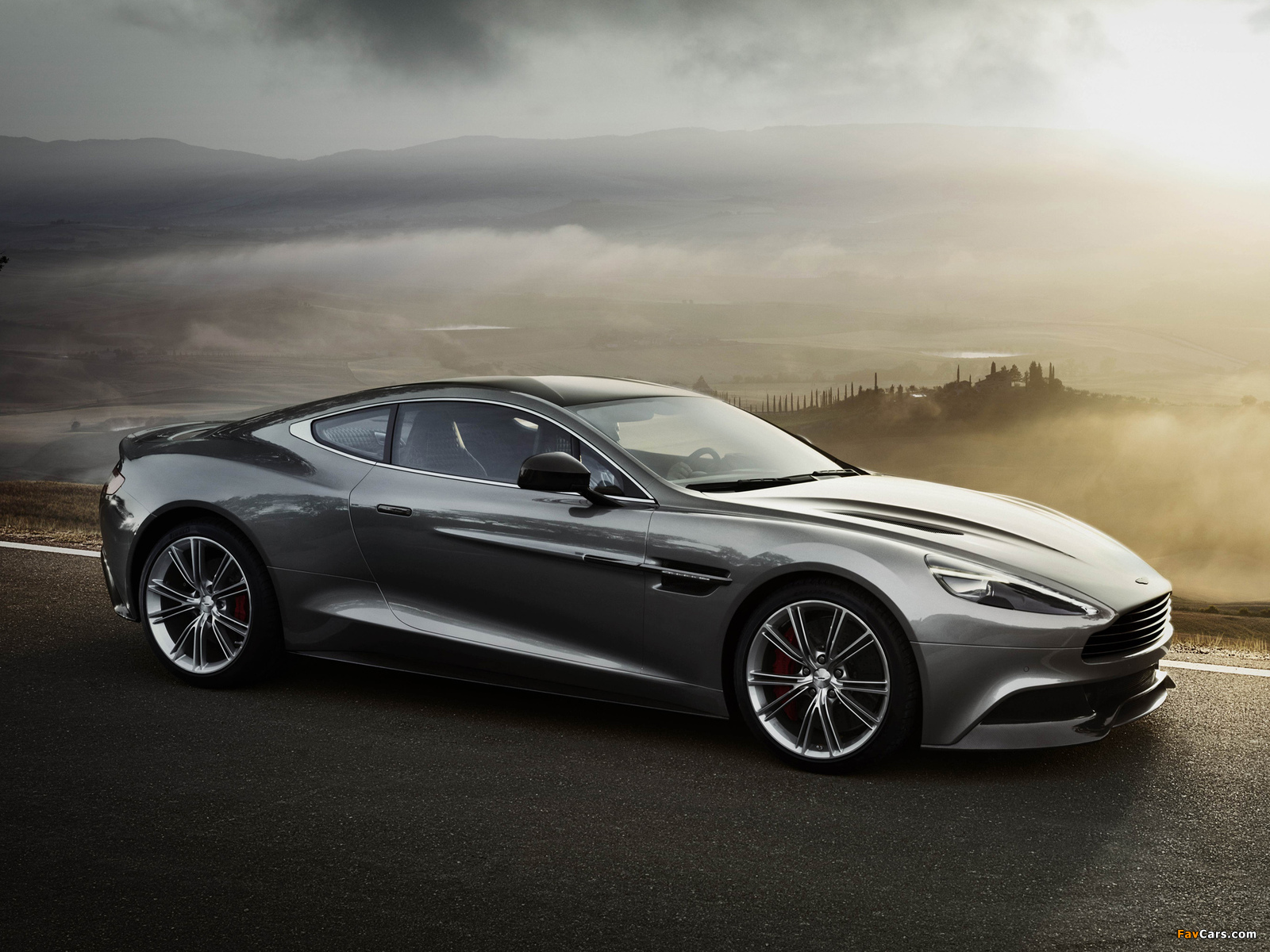 Aston Martin Vanquish (2012) pictures (1600 x 1200)