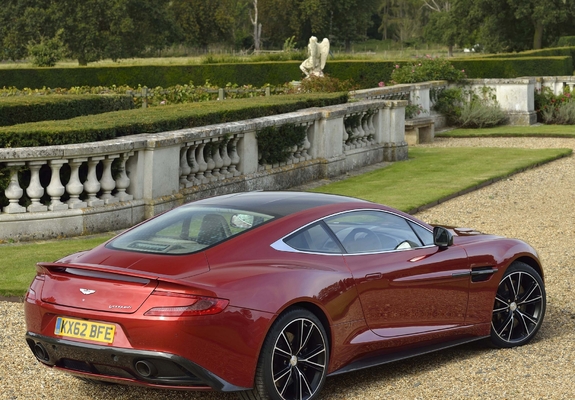 Photos of Aston Martin Vanquish UK-spec (2012)