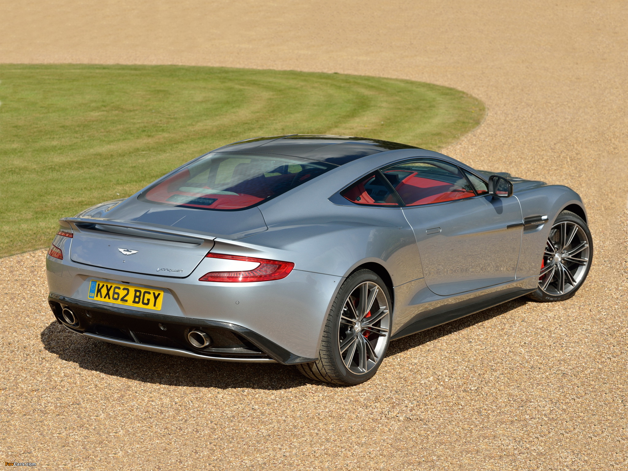 Photos of Aston Martin Vanquish (2012) (2048 x 1536)