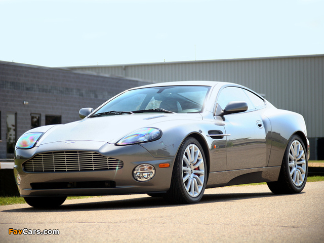 Pictures of Aston Martin V12 Vanquish US-spec (2001–2006) (640 x 480)