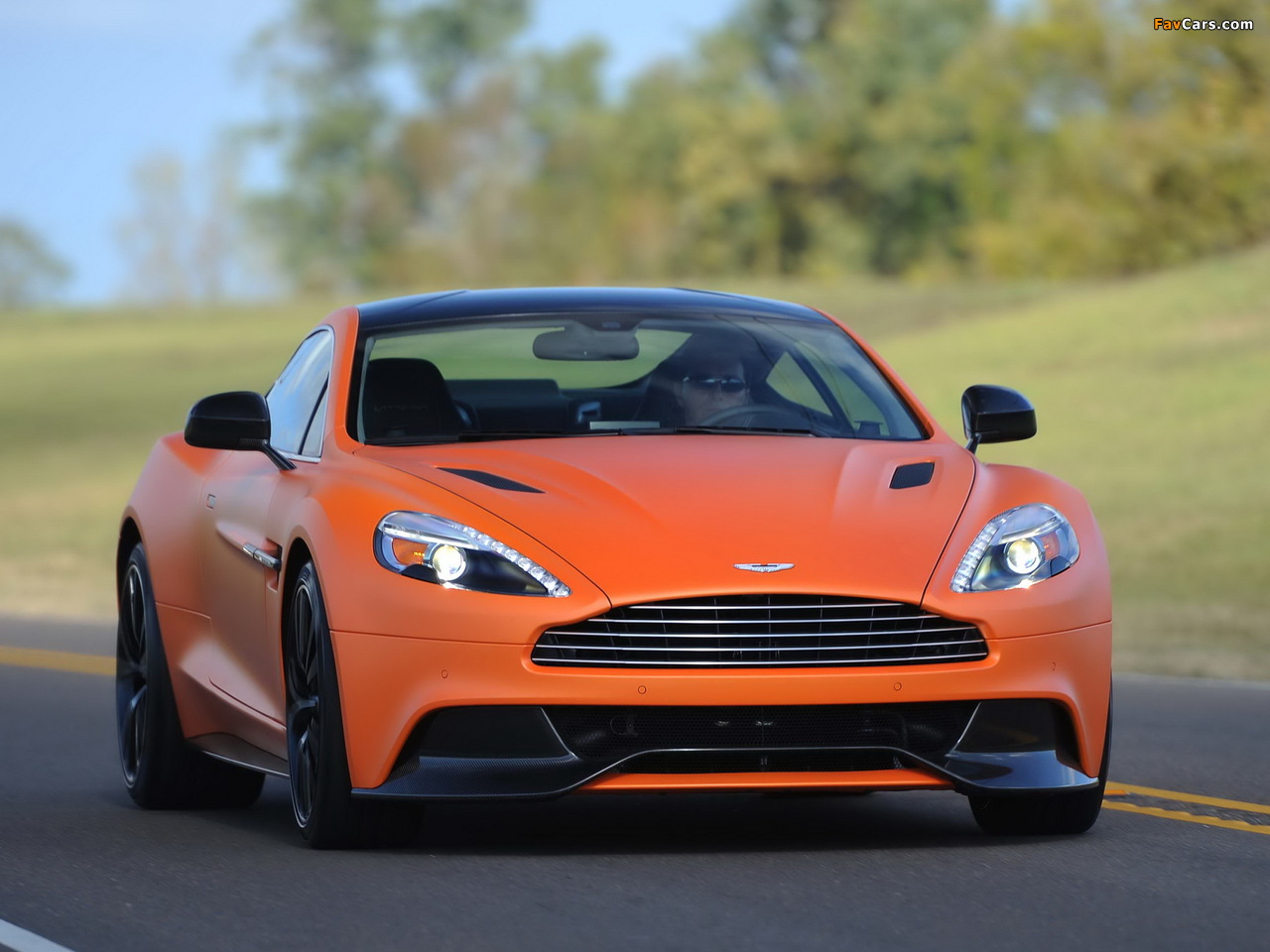 Pictures of Aston Martin Vanquish US-spec 2012 (1280 x 960)