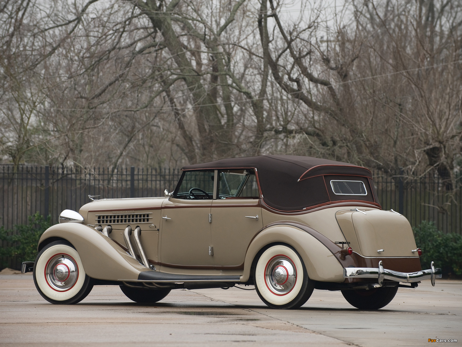 Images of Auburn 851 SC Convertible Sedan (1935) (1600 x 1200)
