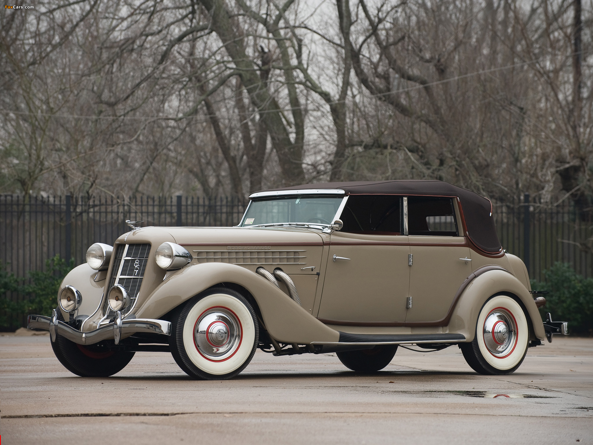 Pictures of Auburn 851 SC Convertible Sedan (1935) (2048 x 1536)