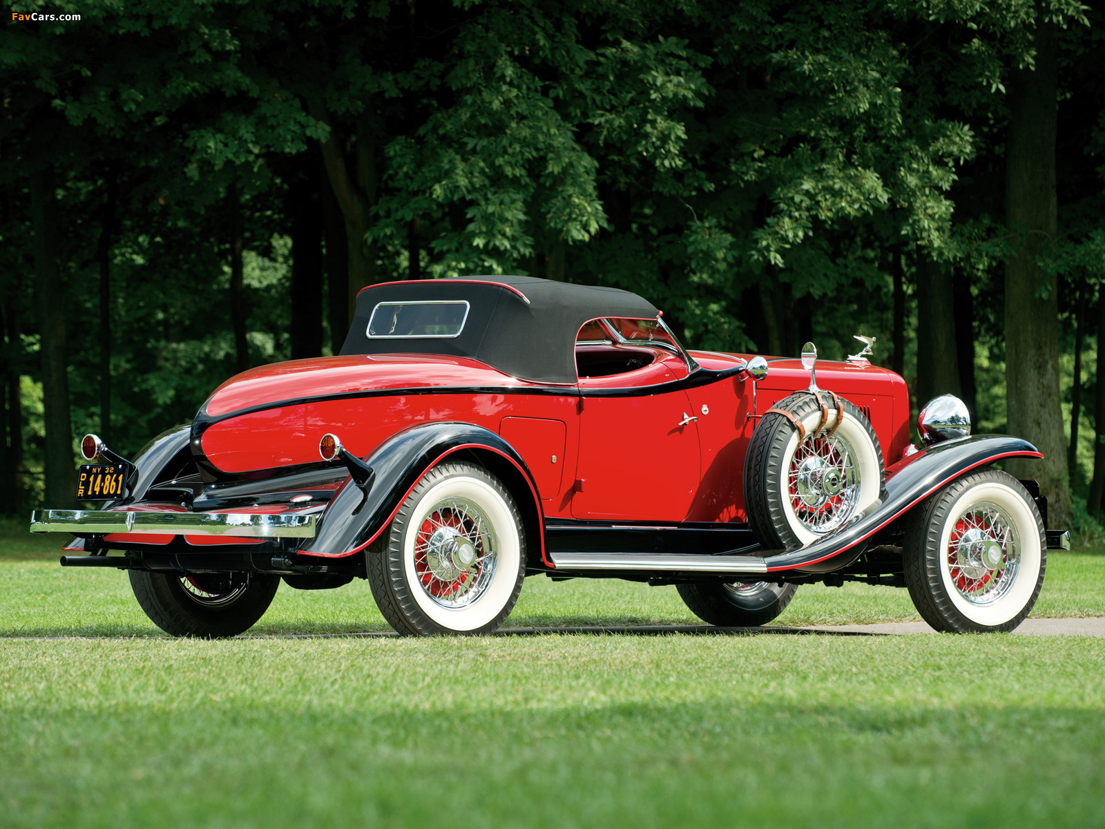 Auburn 8-98 Boattail Speedster (1931) photos (1600 x 1200)