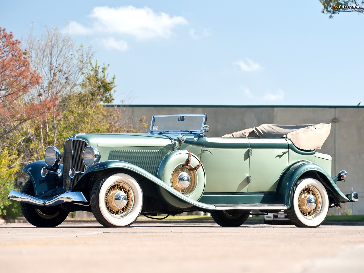Auburn 8-105 Convertible Sedan (1933) photos (1280 x 960)
