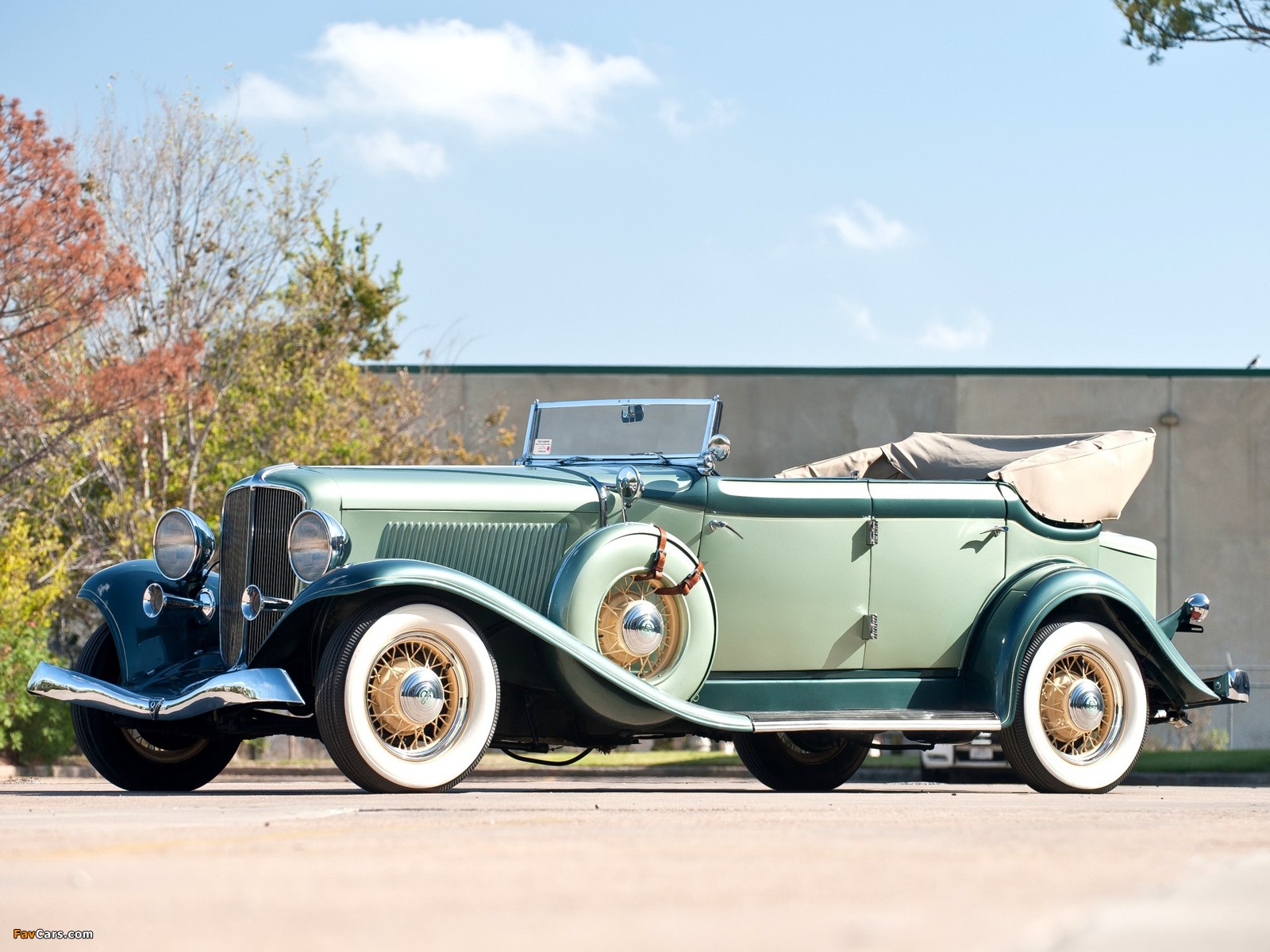 Auburn 8-105 Convertible Sedan (1933) photos (1600 x 1200)