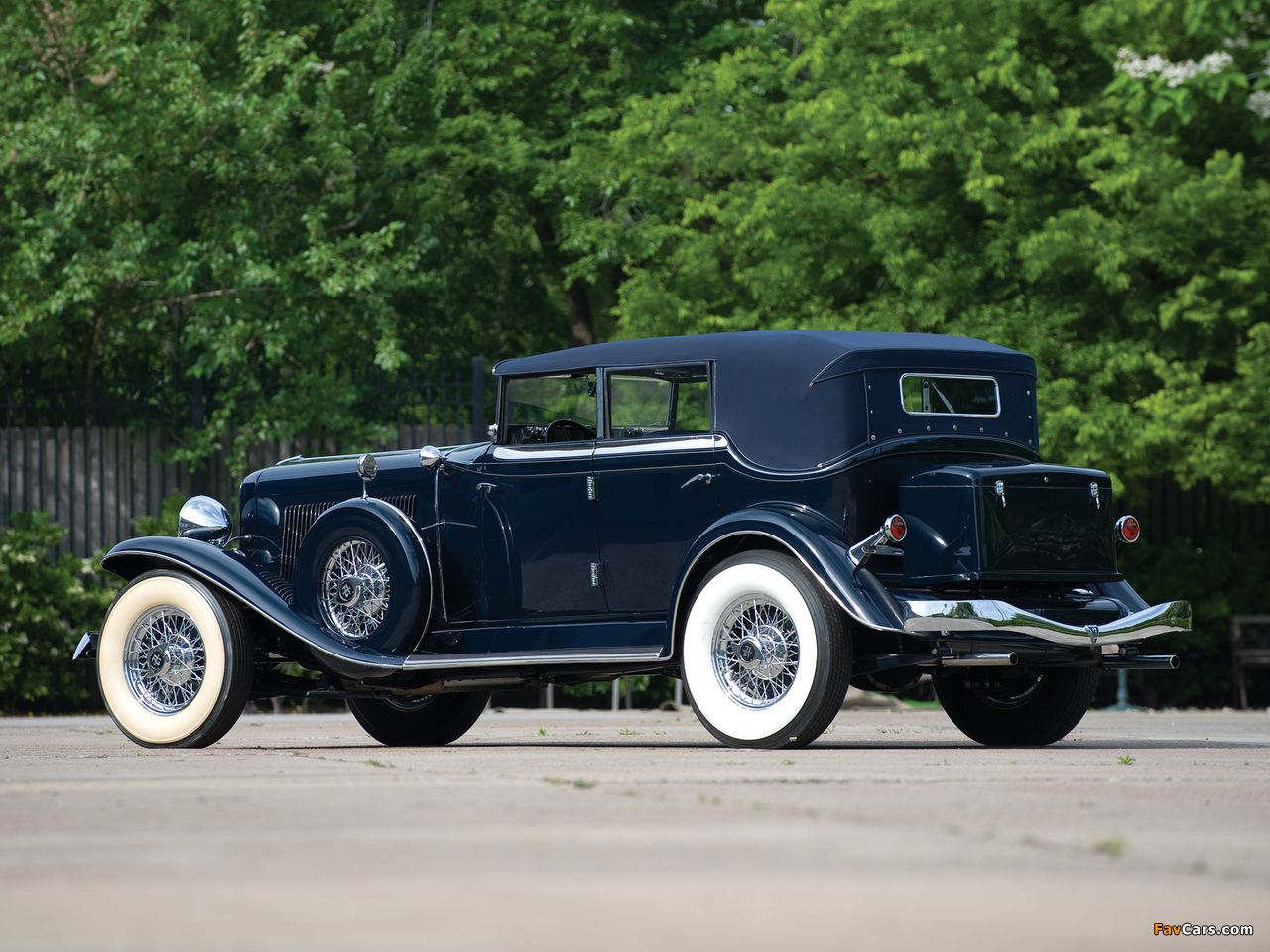 Auburn Twelve Phaeton Sedan 12-165 (1933–1934) photos (1280 x 960)