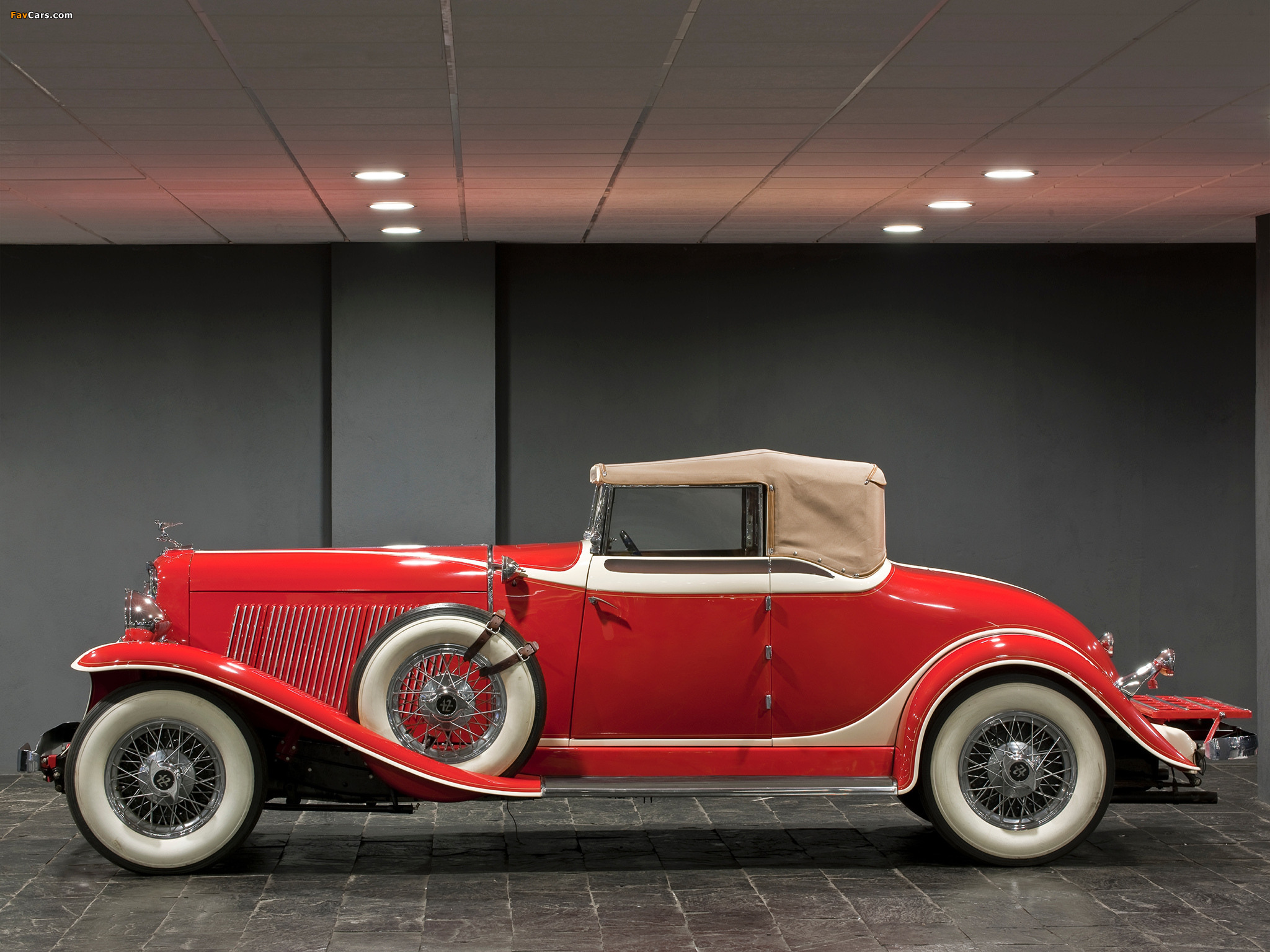 Pictures of Auburn V12 161 Convertible Coupe (1932) (2048 x 1536)