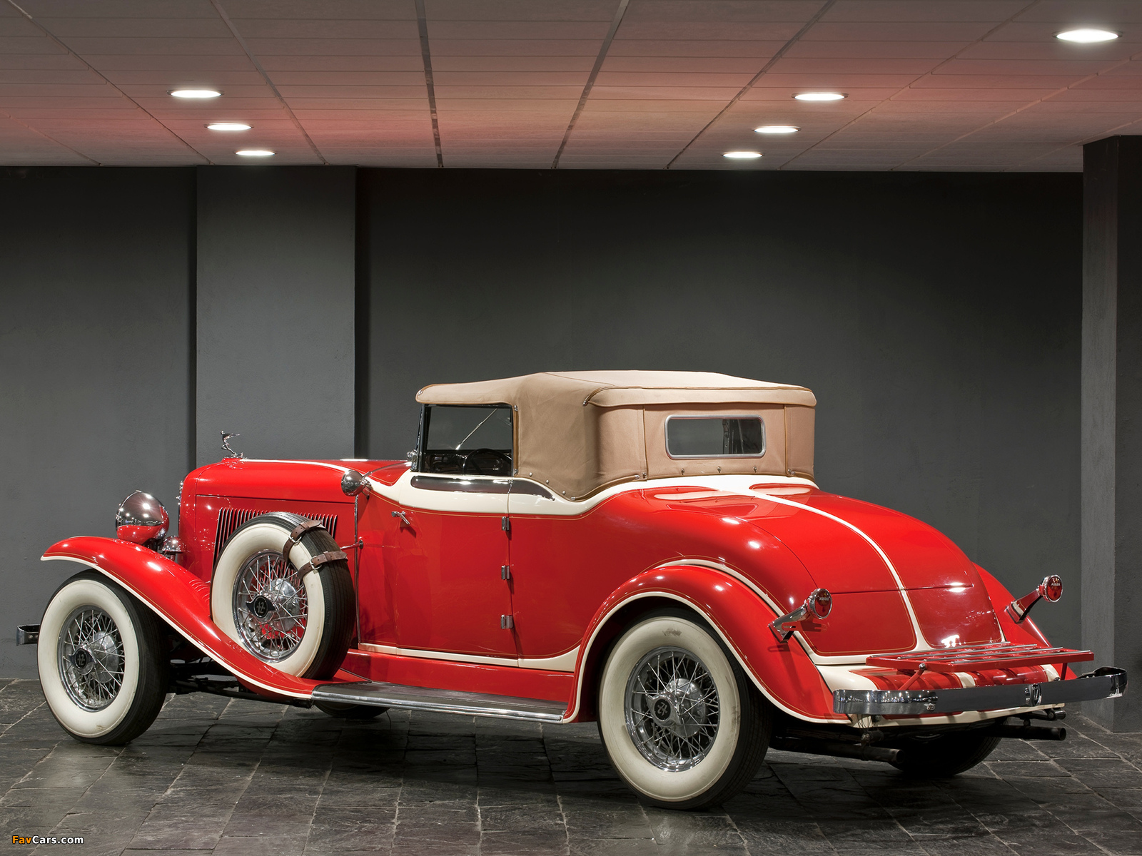 Pictures of Auburn V12 161 Convertible Coupe (1932) (1600 x 1200)
