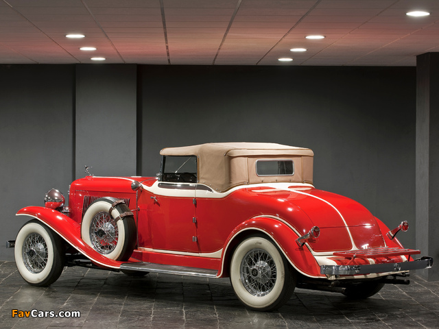 Pictures of Auburn V12 161 Convertible Coupe (1932) (640 x 480)